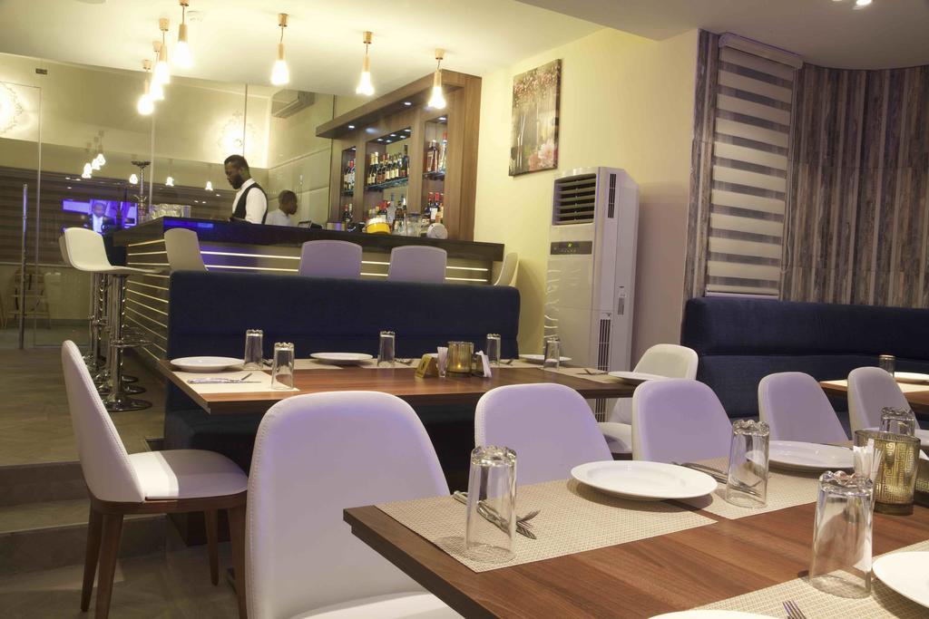 Scarlet Lodge Lagos Exterior foto